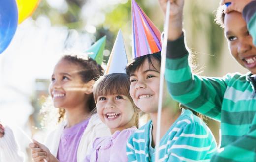 Why Hire a Party Bus for Kids' Parties in Perth